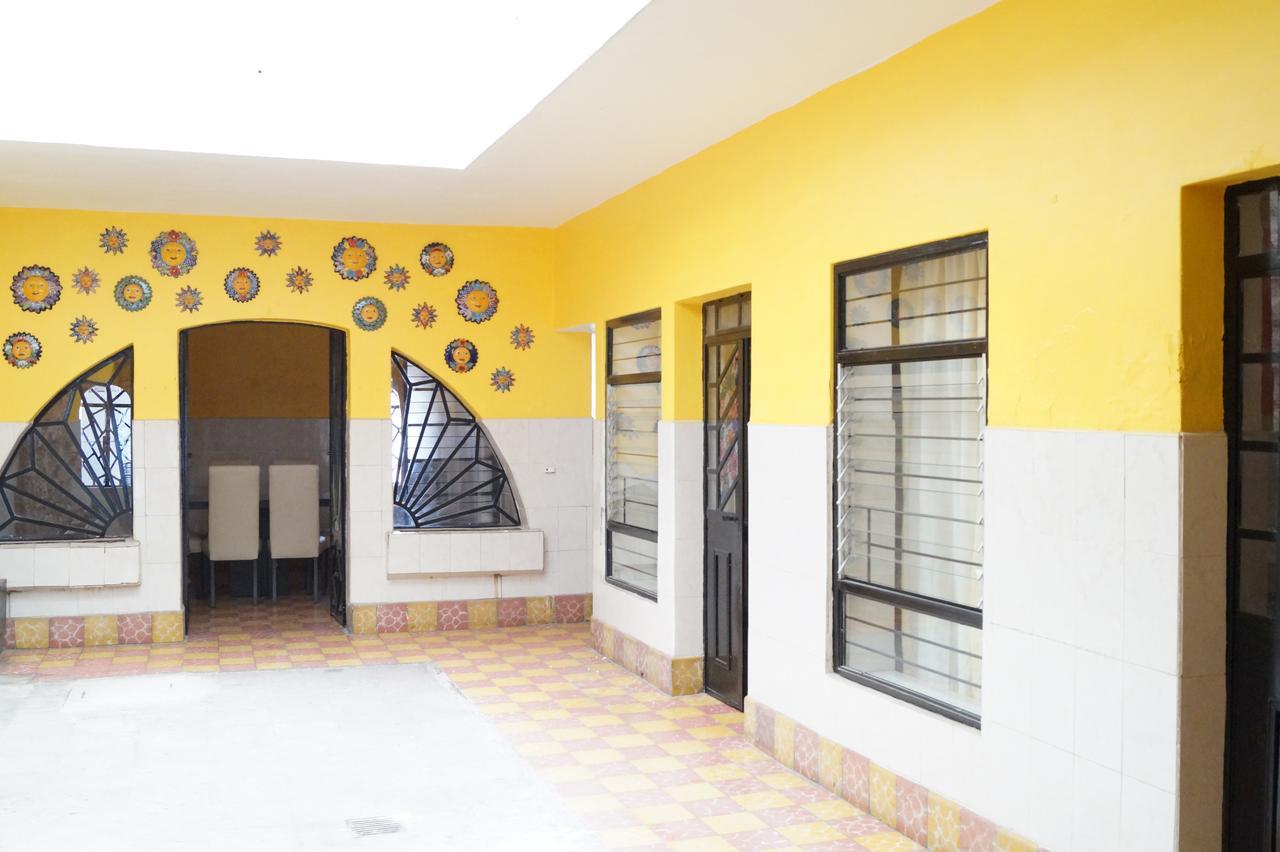 Casa De Los Soles B&B Hostal Tlaquepaque Exterior photo